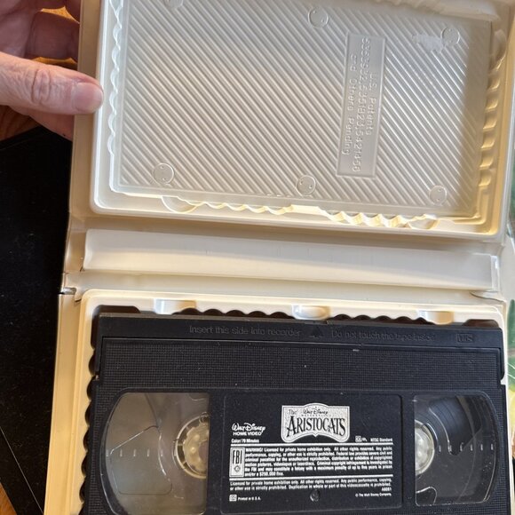 The Aristocats VHS 1996 Walt Disney Masterpiece Collection Clamshell - Picture 7 of 13